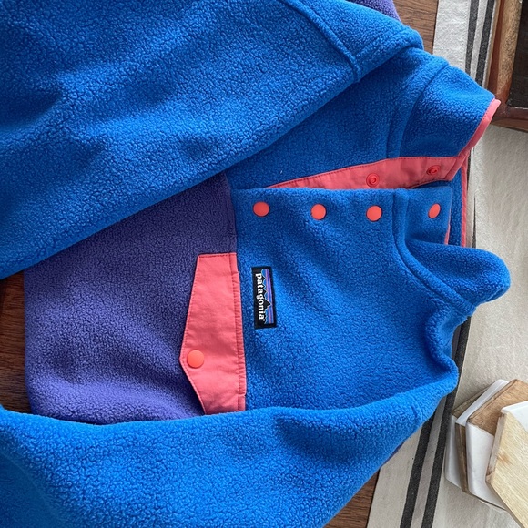 Patagonia fleece sweater size medium - Picture 3 of 4